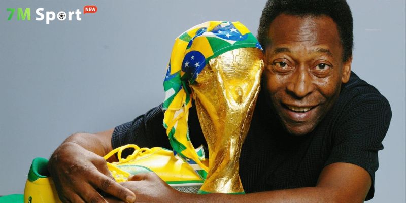 Pele - Vì sao được mệnh danh là Vua Bóng Đá? Pele - Vì sao được mệnh danh là Vua Bóng Đá?
